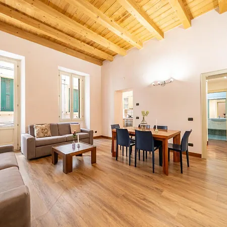 Residenza Elisa Castelvecchio Apartment Verona