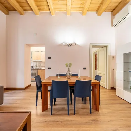 Residenza Elisa Castelvecchio Verona
