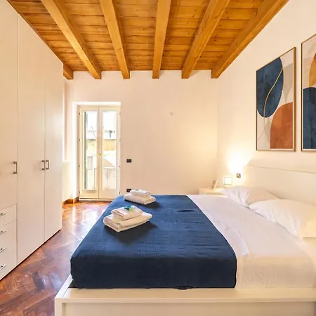 Residenza Elisa Castelvecchio * Verona
