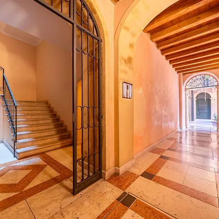 Residenza Elisa Castelvecchio * Verona
