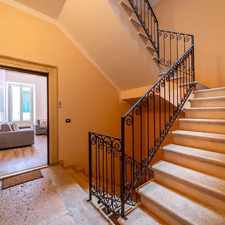 Residenza Elisa Castelvecchio